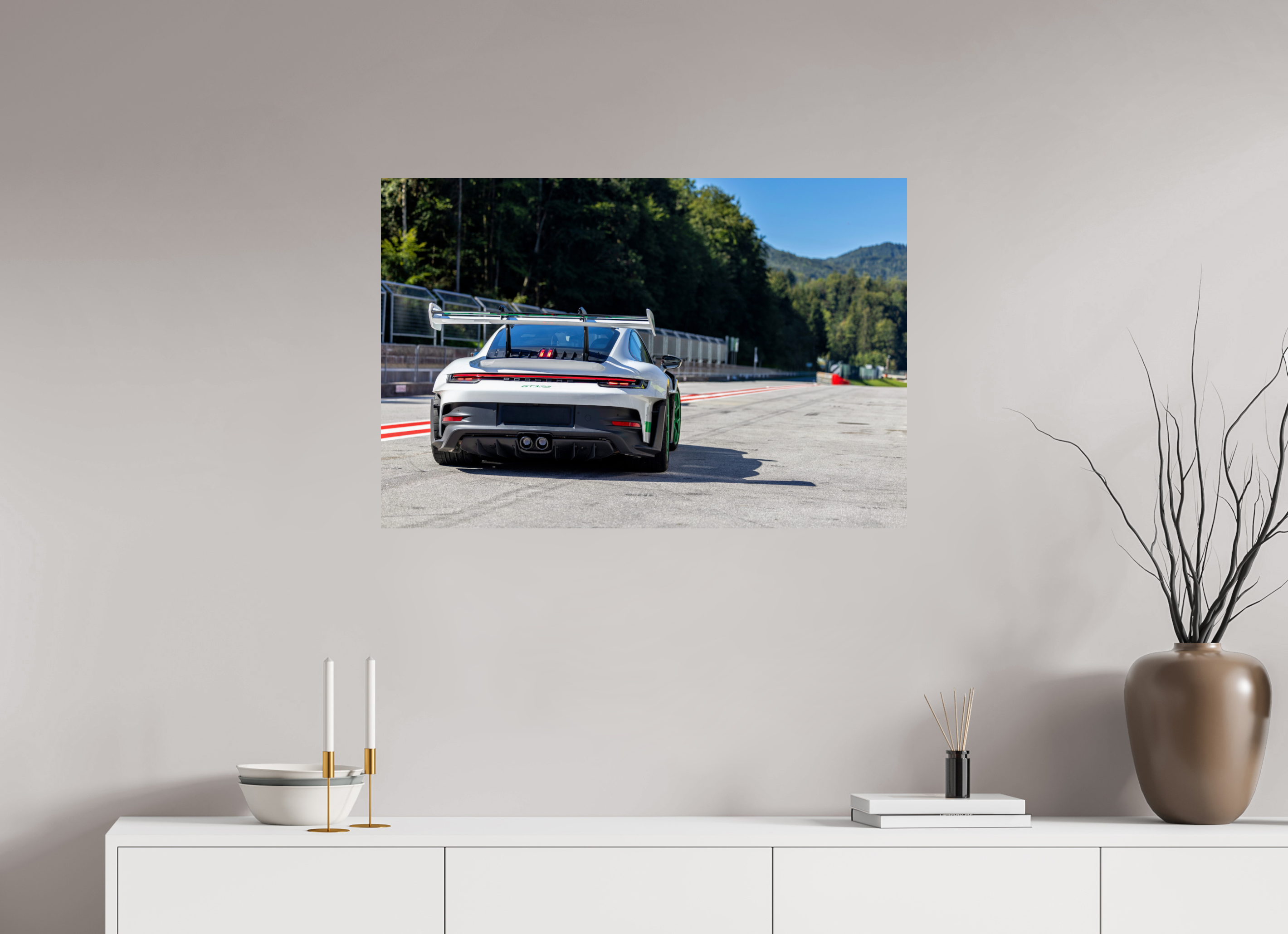 90 x 60 cm, Fine Art Print auf Alu-Dibond Track Weapon